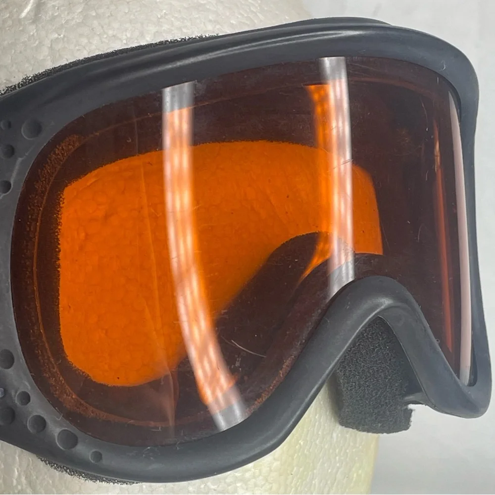 Smith Sundance II SK7 Ski Goggles Youth Kids Size S/M Black Amber Iridium Lens